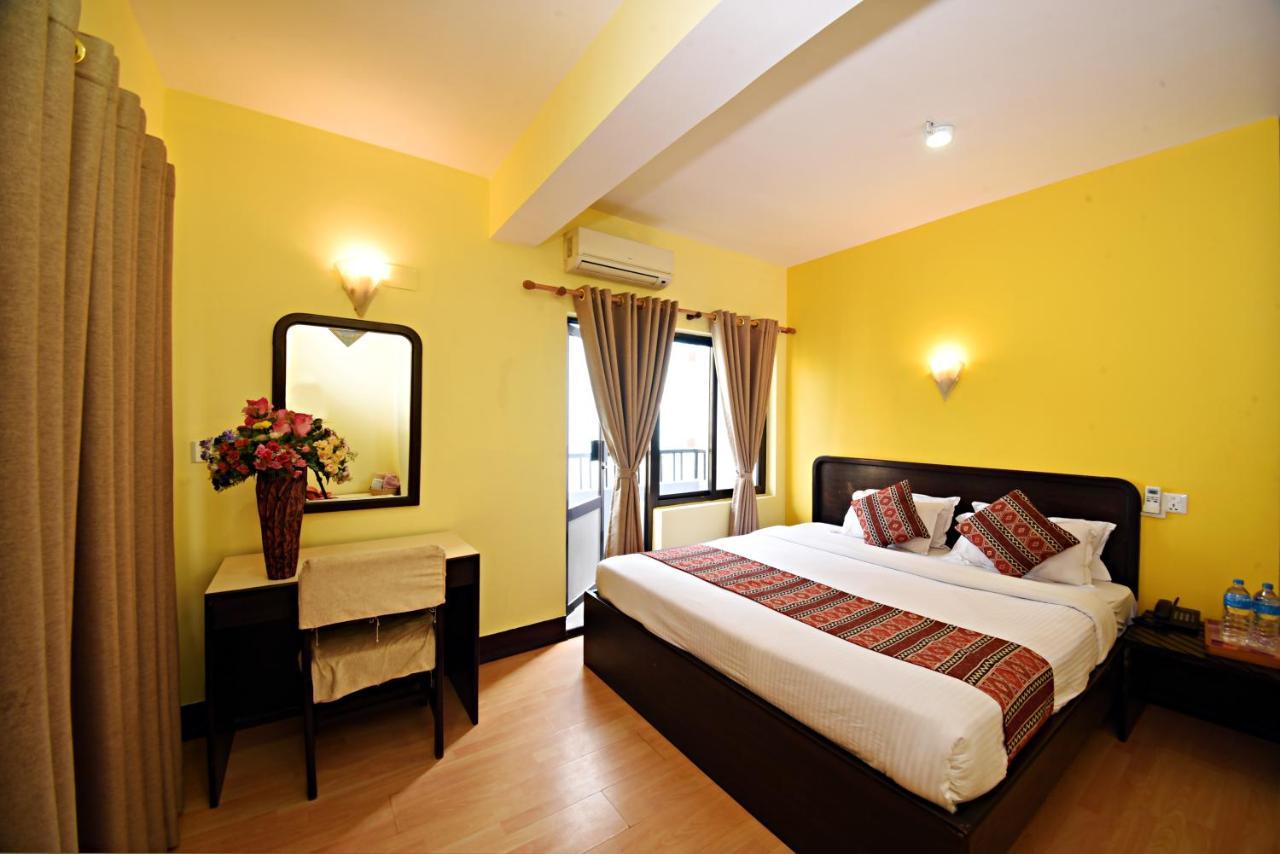 Sacred Boutique Hotel Катманду Экстерьер фото