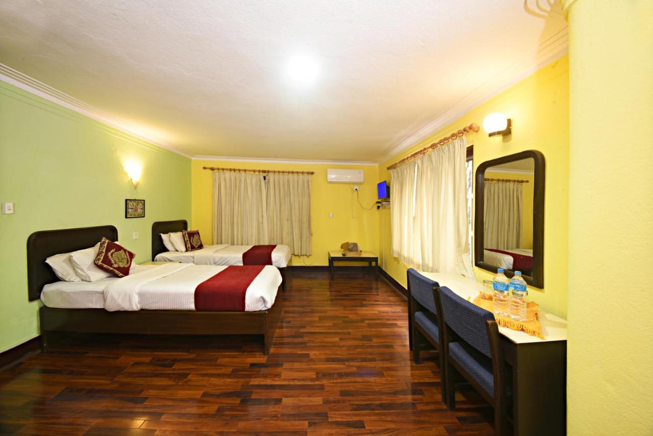 Sacred Boutique Hotel Катманду Экстерьер фото