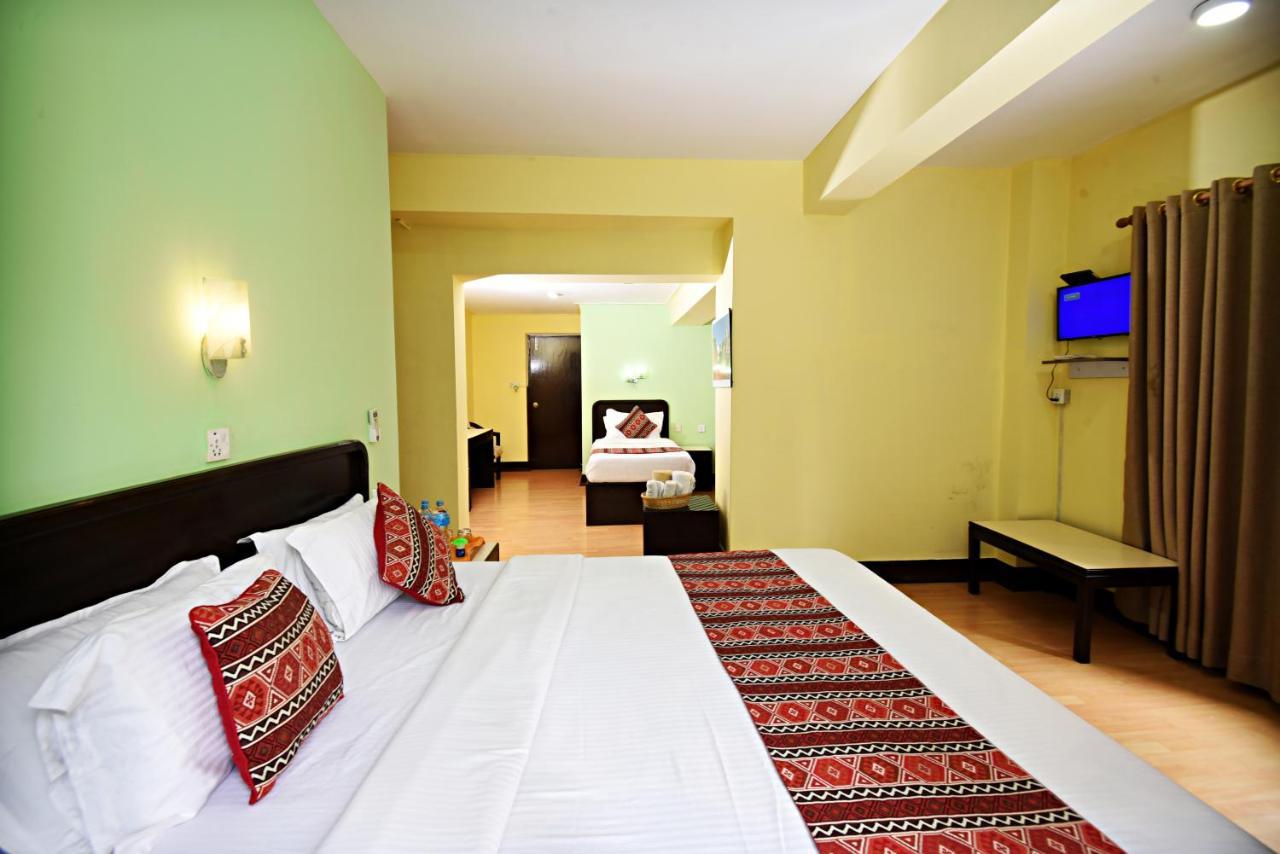 Sacred Boutique Hotel Катманду Экстерьер фото