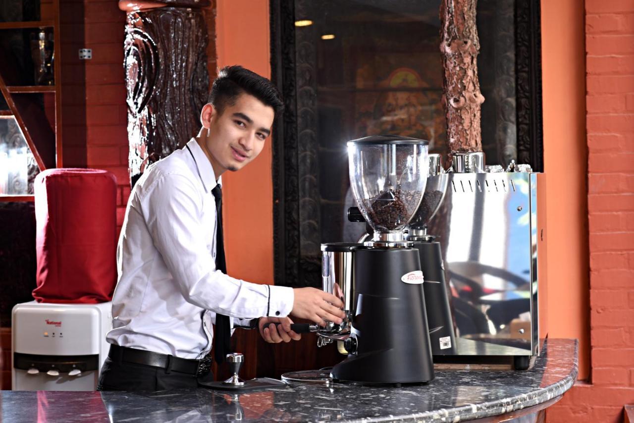 Sacred Boutique Hotel Катманду Экстерьер фото