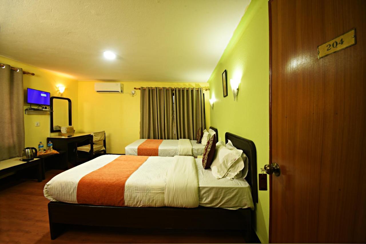 Sacred Boutique Hotel Катманду Экстерьер фото