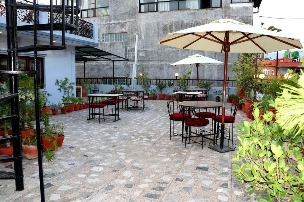Sacred Boutique Hotel Катманду Экстерьер фото
