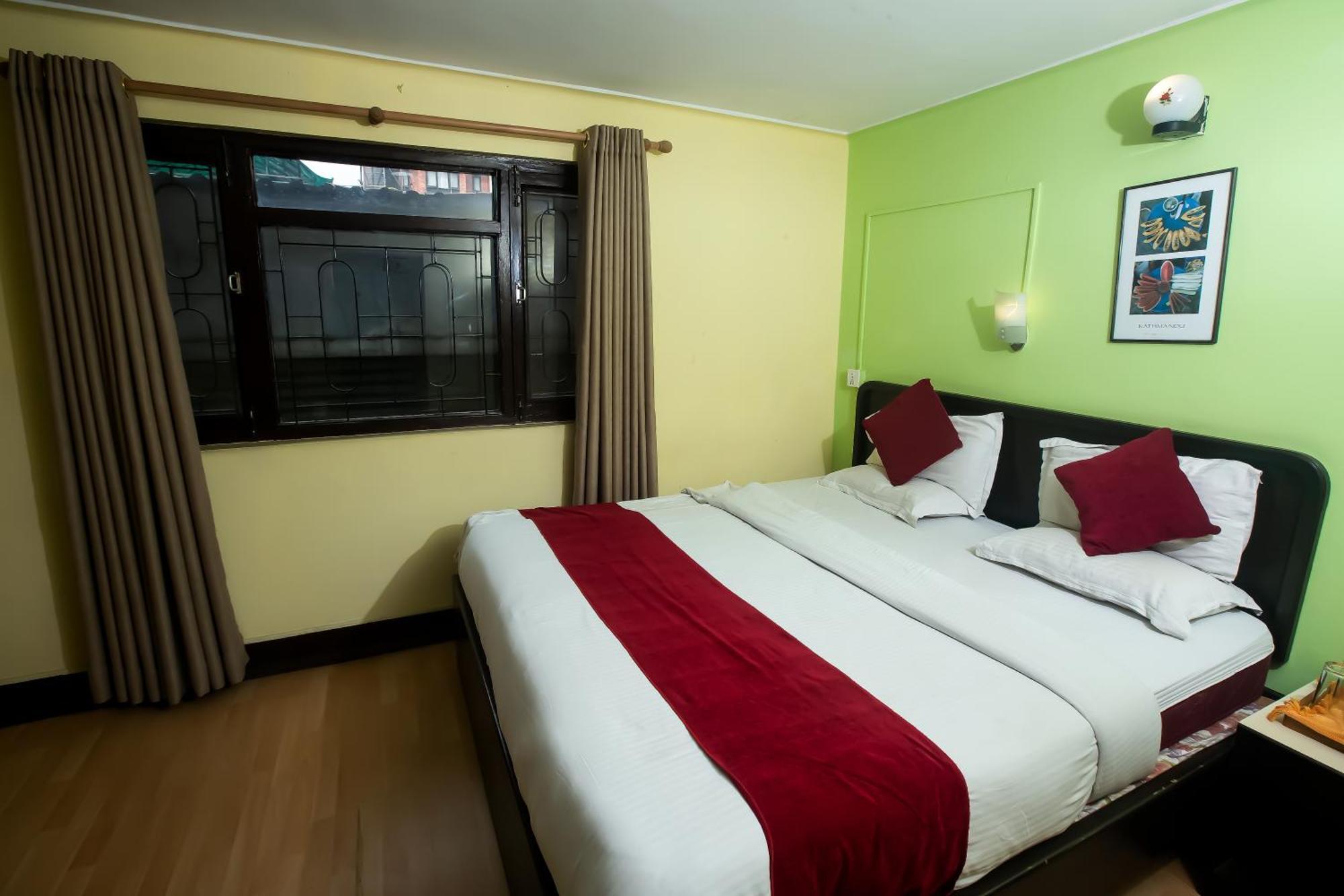 Sacred Boutique Hotel Катманду Экстерьер фото