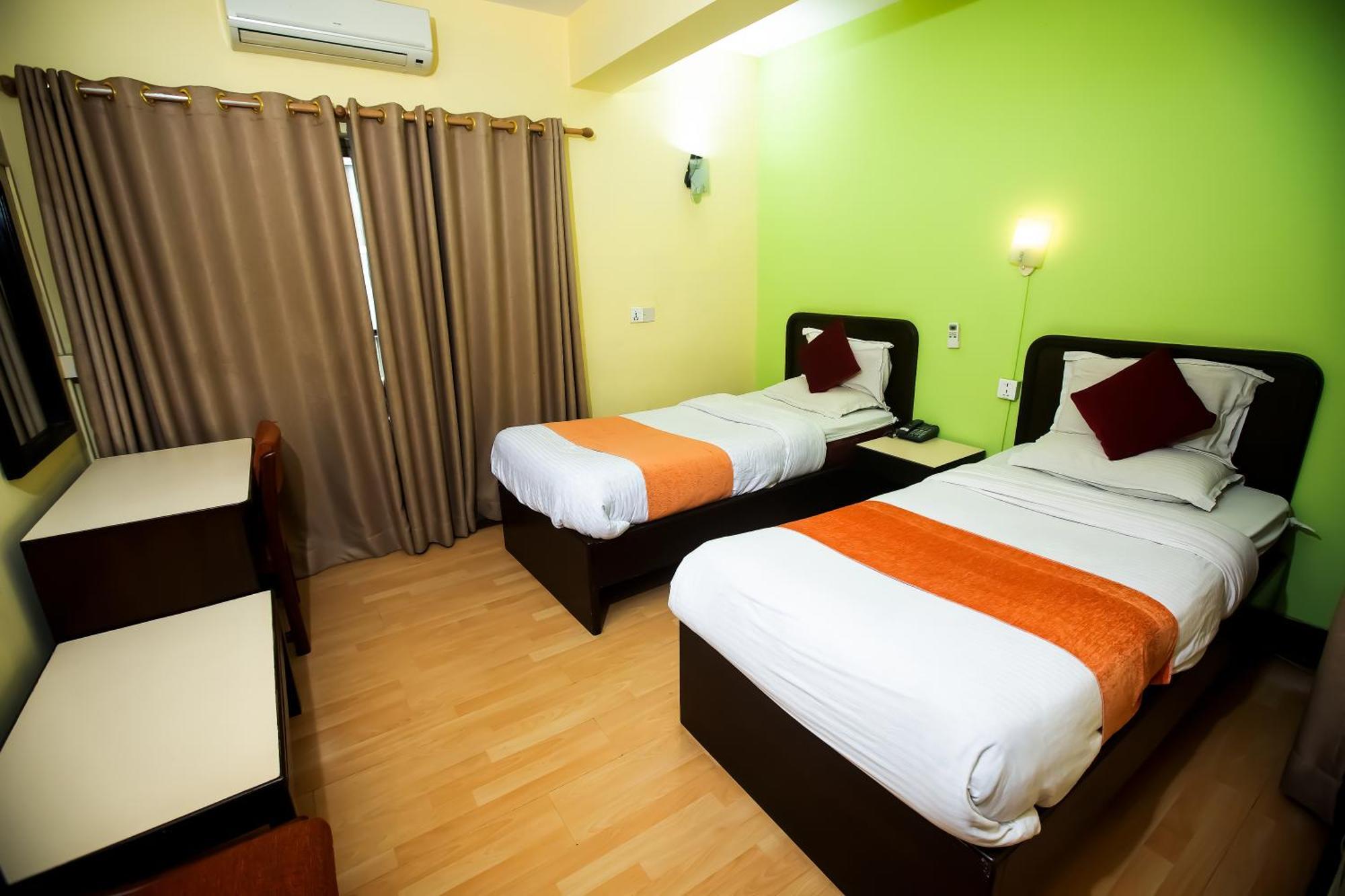 Sacred Boutique Hotel Катманду Экстерьер фото